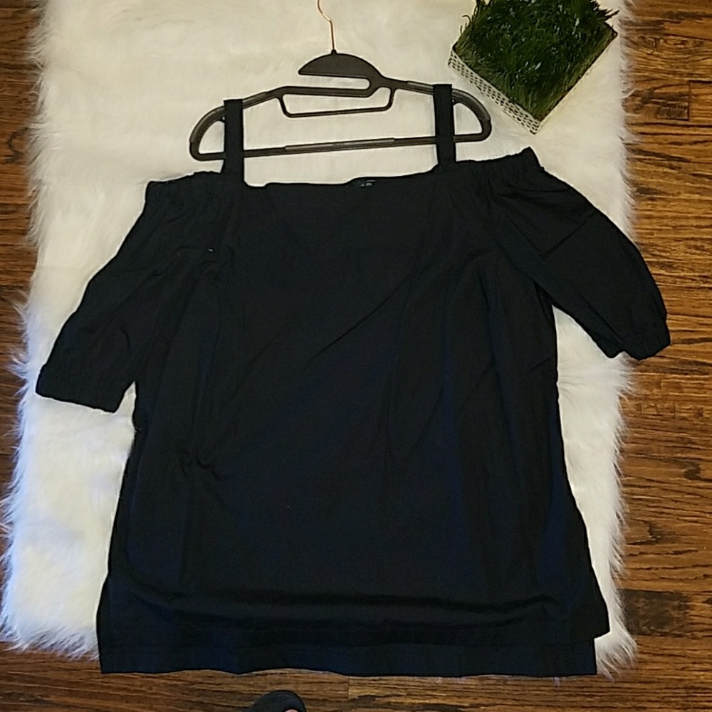 Adorable Off Shoulder Top (1X)